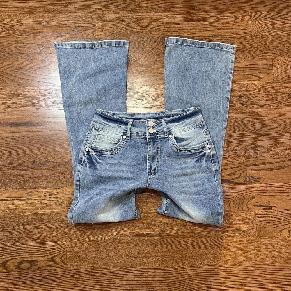 Y2K Light Wash Faded Flare Mid/High Rise Flare Bootcut Jeans Size 28